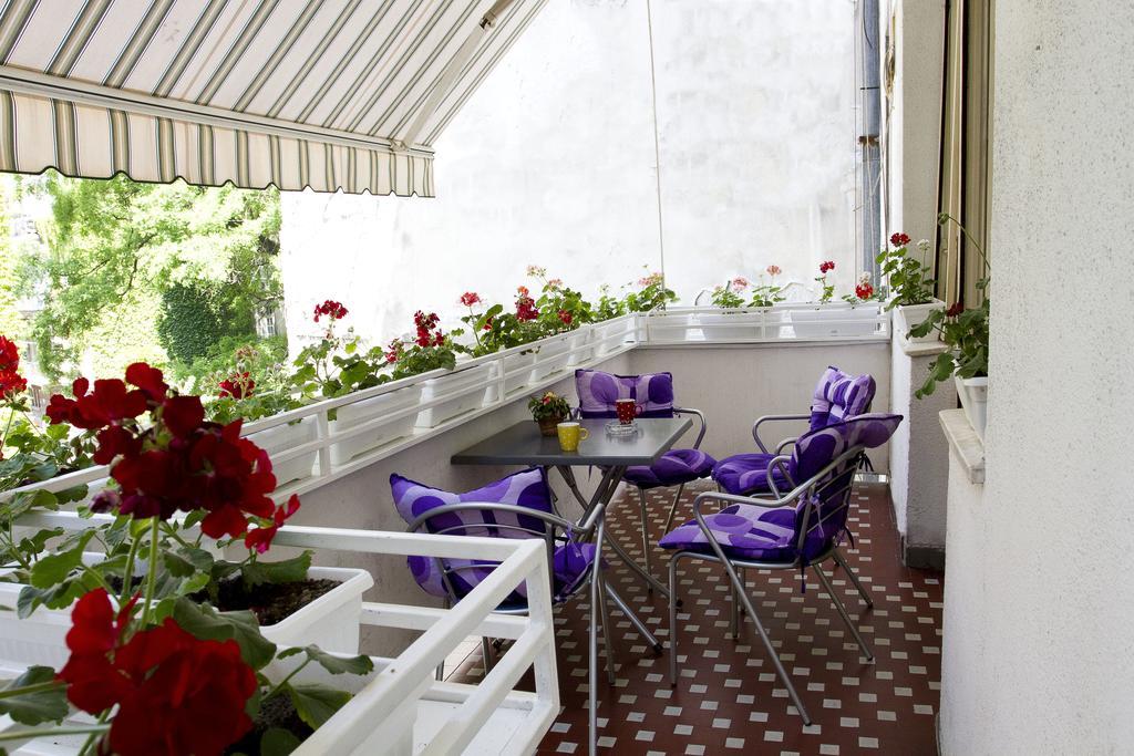Hostel Beogradjanka Екстериор снимка