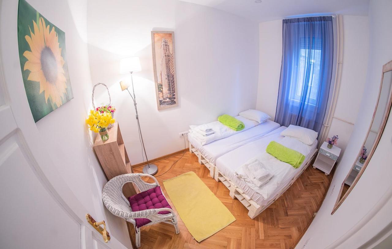Hostel Beogradjanka Екстериор снимка