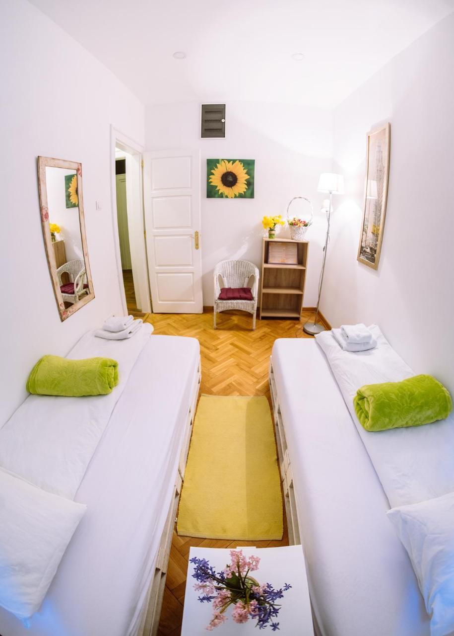 Hostel Beogradjanka Екстериор снимка